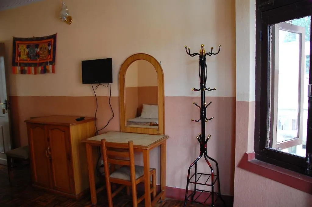 Kathmandu Peace Guesthouse 2*,